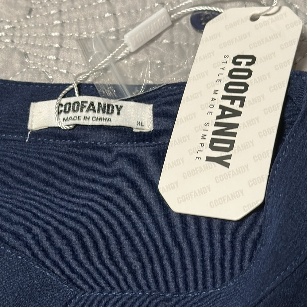 Coofandy Men's Beach Sleeveless Navy Button-Up Shirt, NWT’s, Size XL - Picture 3 of 7